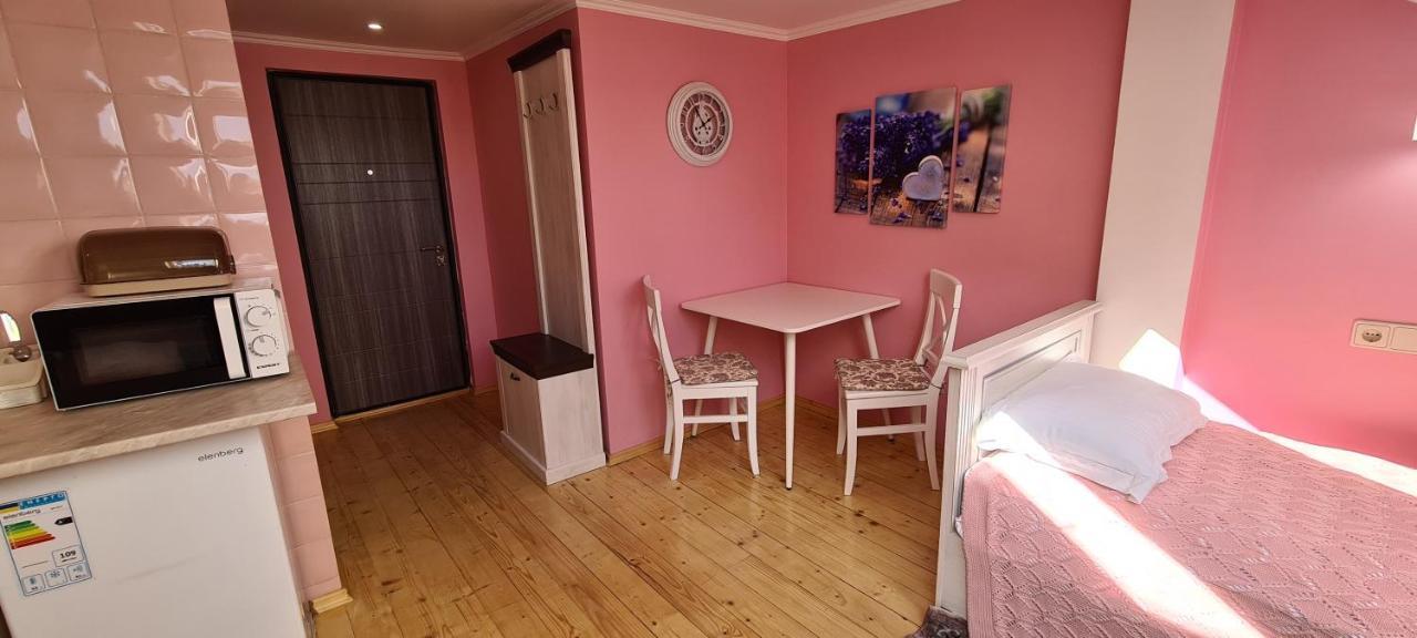 Аpartment For Lady Apartment Chernivtsi Exterior photo