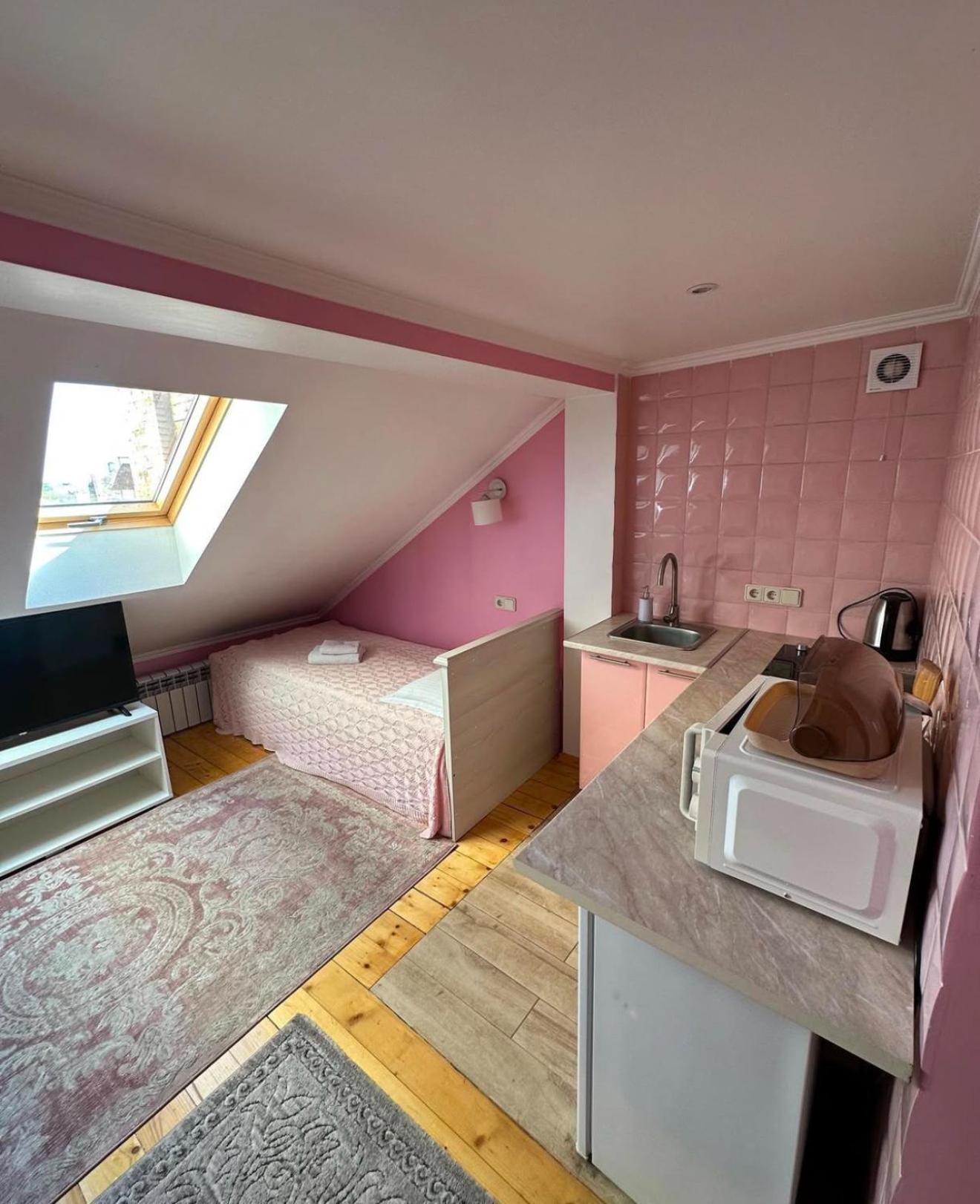 Аpartment For Lady Apartment Chernivtsi Exterior photo